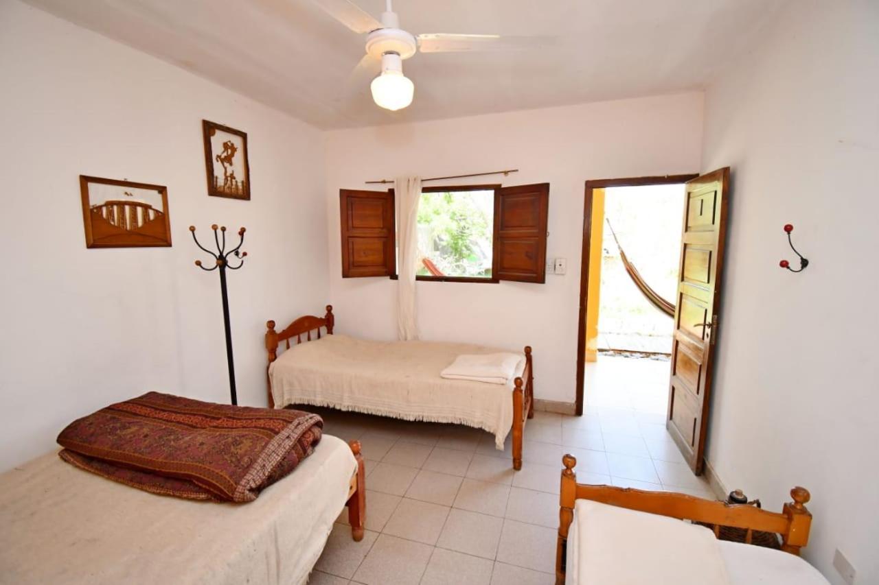 Hostel Lo De Chichi Cafayate Bagian luar foto